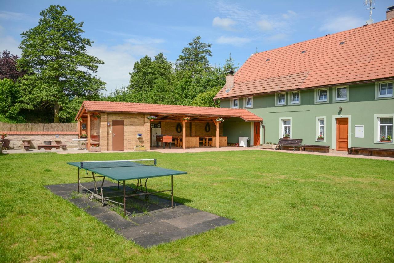Hostal Stovka Božanov Exterior foto