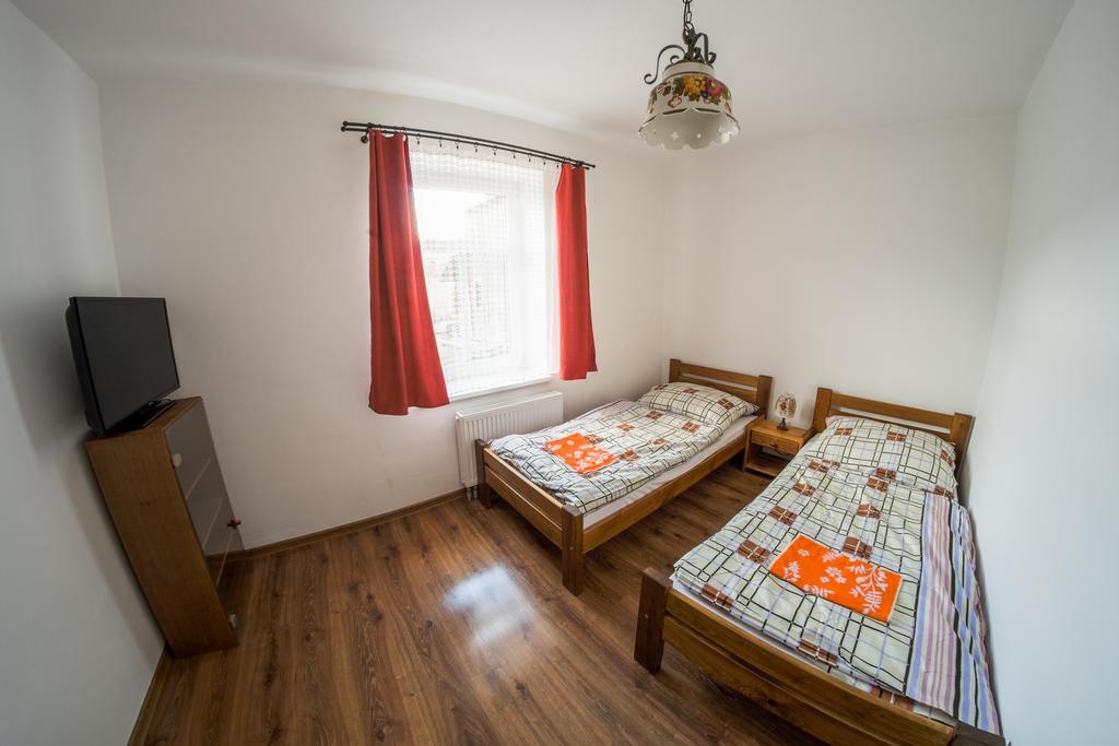 Hostal Stovka Božanov Exterior foto