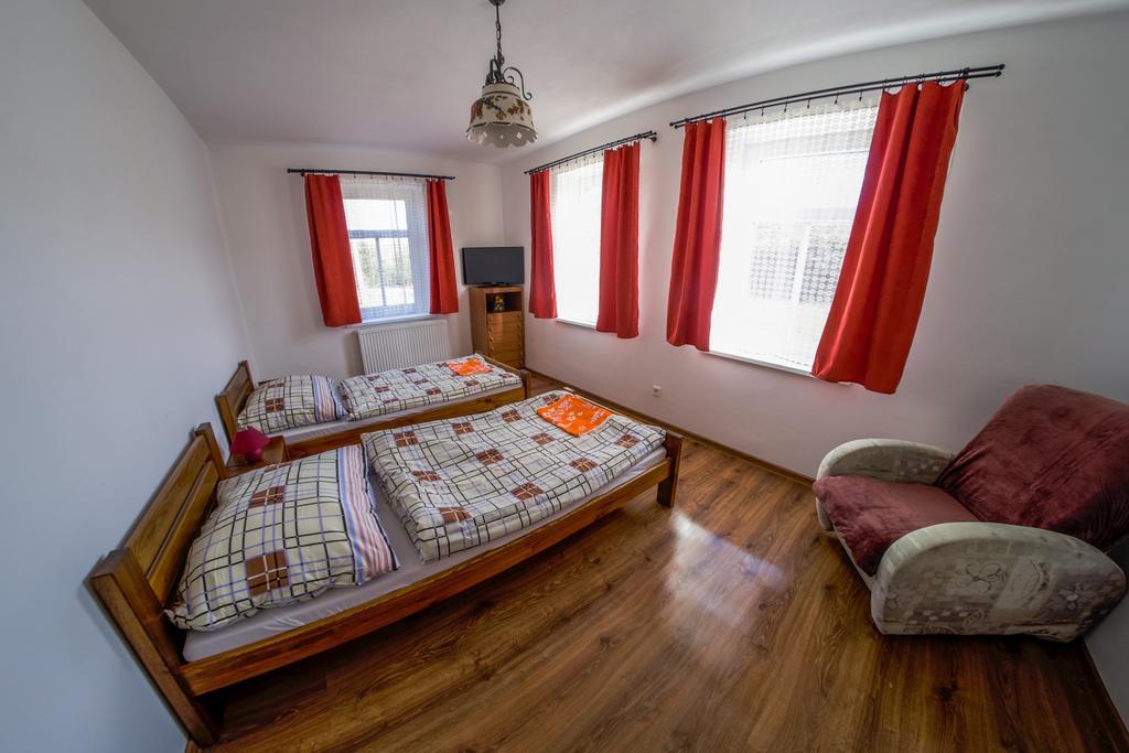 Hostal Stovka Božanov Exterior foto